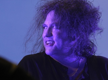 Robert_Smith_of_The_Cure_at_Frequency_Festival_(7815824644)